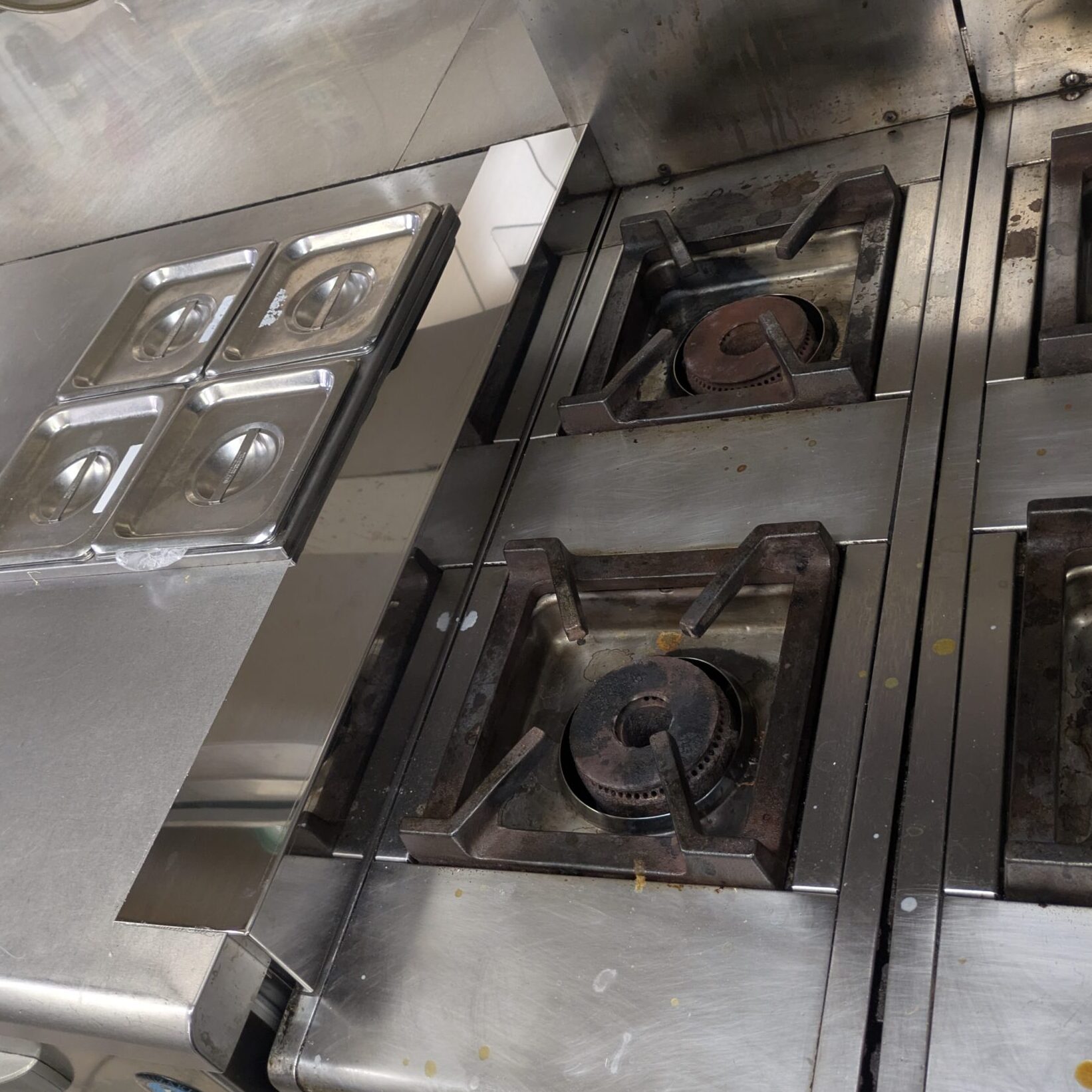 ステンレス加工品の製作取り付け