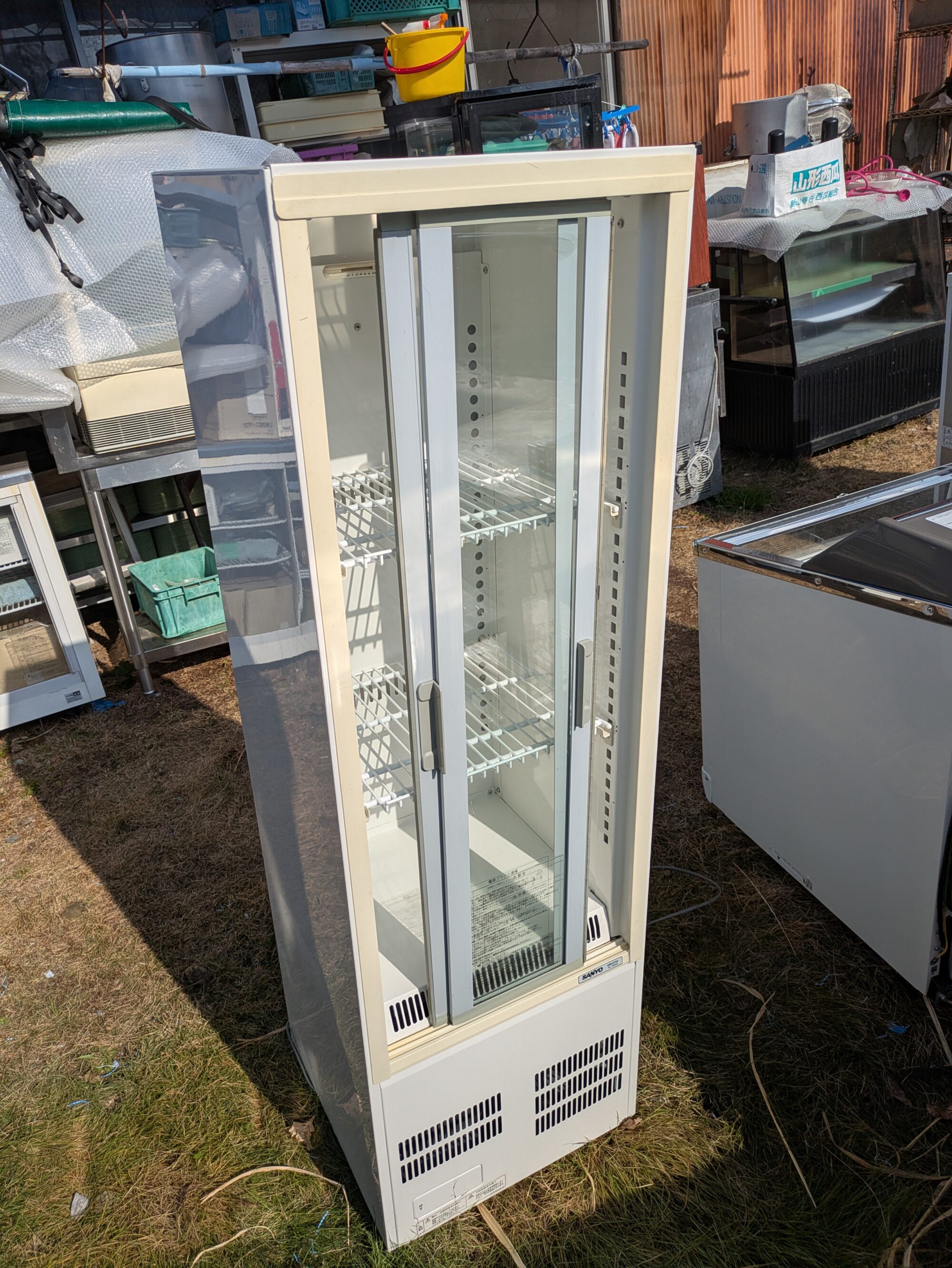 冷蔵機器の洗浄、点検